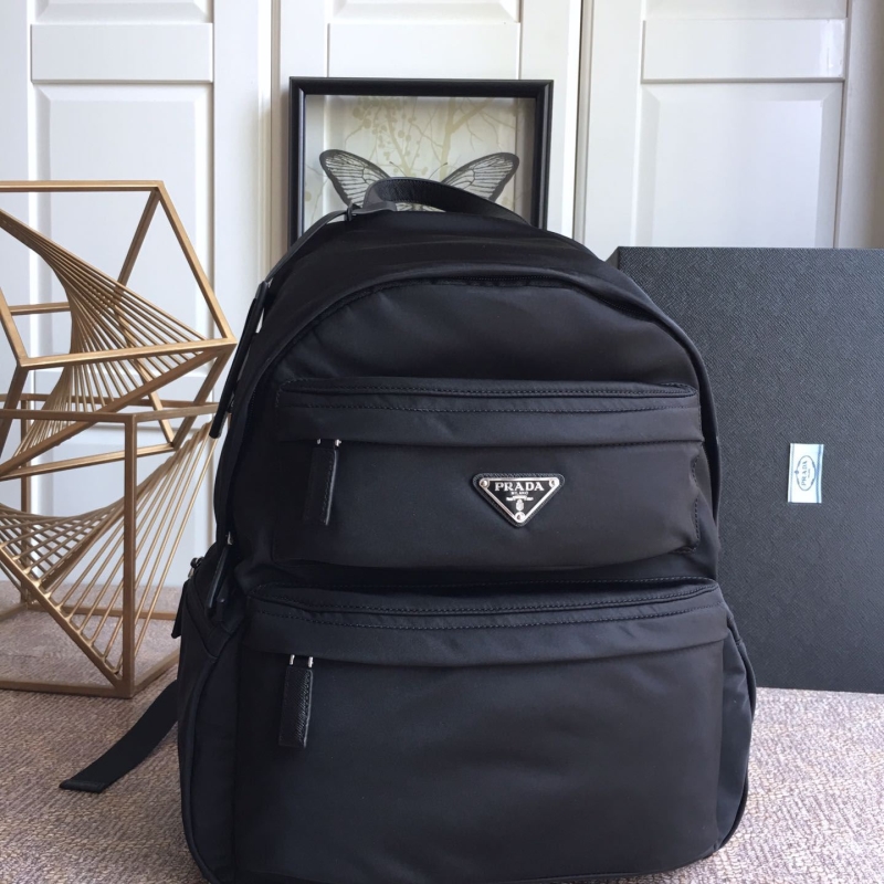Pra*a backpacks